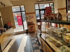 面包甜点陈列柜-味多美(民星路店)