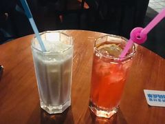 -Mx.cocktail bar