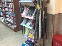 -全家便利店(上丰路店)