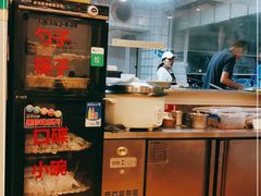 -张小文胡辣汤(龙柏新村店)