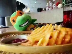 -必胜客(鼓楼店)