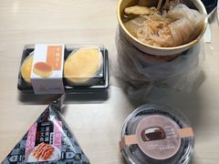 -全家便利店(莲花池东路店)
