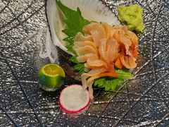 -铭牛烧肉·和牛海鲜自助(高新月牙湖店)