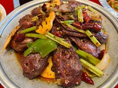 特色麻辣鸭头-嘎吧锅私家菜馆(新村十区店)