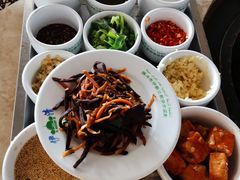-朝伟清真铜瓢牛肉馆(三十年老·店)