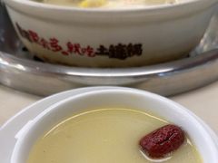 -土连锅·现熬养生汤锅(梁家巷店)