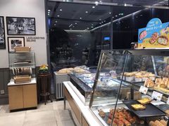 面包甜点陈列柜-巴黎贝甜(凯德MALL望京店)