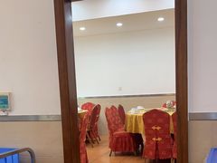 -横岗朋仔餐厅