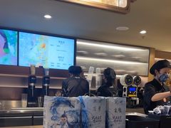 -霸王茶姬(上海恒基名人店)