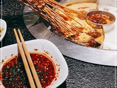 -佰人王串串香火锅(洋珠巷店)