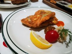 -塔道斯西餐厅(中央大街店)