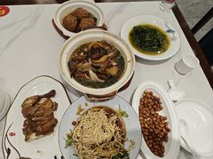 -老季市·三代非遗传承·地标美食老汁鸡(工农路店)