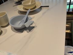 -楚山晓·湖北菜(武汉光谷K11店)