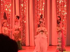 -金东尼人妖秀
