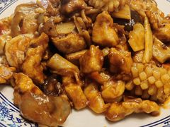 -金牌餐厅·天津菜·八珍豆腐·老爆三(瓷房子店)