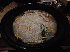 -银米·云南传统过桥米线(双廊黑金冠店)