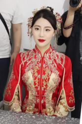 -艾米丽婚纱礼服