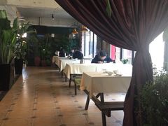 靠窗位-Local泰莲庭(虹鳟鱼店)
