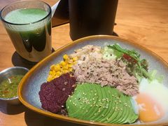 -POKEE VIA&Brunch·维娅(重庆来福士店)