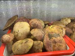 -菌海森林·非遗野生菌火锅(西山区滇池路摩根道店)
