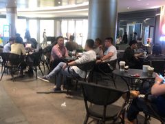 大堂-星巴克(深圳佳宁娜友谊广场店)