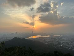 -紫金山山顶公园