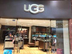 -UGG(燕莎奥特莱斯购物中心店)