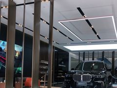 -上海宝诚尊悦宝马4S店(静安店)