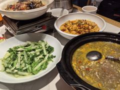 -饭橘汉江码头·乡野土菜馆(静安路店)