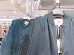 -美特斯邦威(新天地购物中心店)