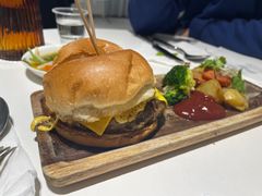 -伊诺咖啡(东川路店)