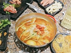 -啊美丽炭火烤肉(滑翔一店)