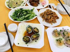 -鹏城人家海鲜酒家·23年老字号(较场尾店)