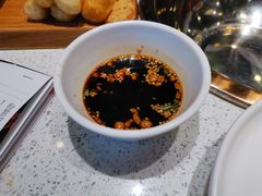 美蛙蘸汁-老佛爷铜炉蛙锅(海岸城店)
