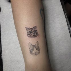 -SNOW TATTOO STUDIO