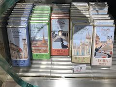 -VENCHI 闻绮(北京国贸商城店)