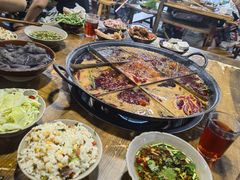 -正南齊北重庆老火锅(光华村直营店)