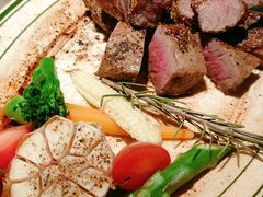 -春树下·树屋花房西餐厅(罍街AS1980店)