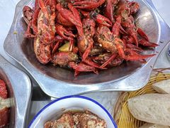 -丹水桥地锅鱼·翘嘴鲌·地方特色全鱼宴(丹江口大坝店)