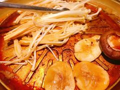 -猪啊牛呀羊啊铜盘烤肉(正大广场店)