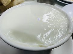 蛋白炖鲜牛奶-澳洲牛奶公司(佐敦店)