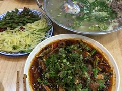 -杨三孃跷脚牛肉(美洲花园店)