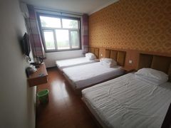 -北京龙庆四季香农家饭庄·灶台鱼·碳烤虹鳟鱼(龙庆峡店)