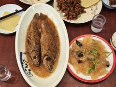 -聚首堂·特色小吃·肘子(什刹海德胜门店)