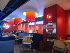 大堂-龙少爷碳火干锅(环球中心店)