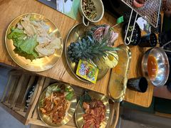 -合易泓烤肉·海肠捞饭(火车站店)