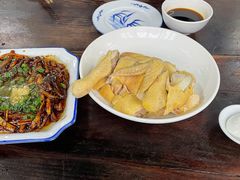 白斩鸡-吾介小籠館