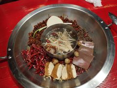 谭血鸭红锅底-谭鸭血老火锅(漳州路店)