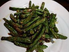 -尕西新疆大盘鸡(回辉村分店)