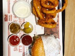 -The Habit Burger Grill 哈比特汉堡(复兴soho店)